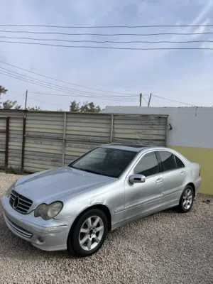 مرسدس C280