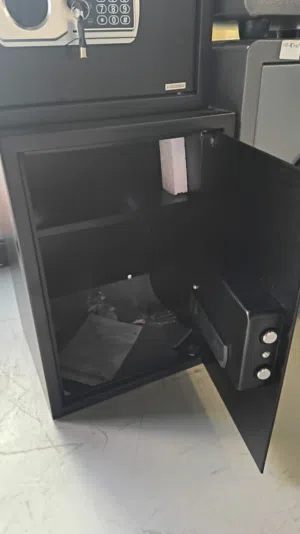 قاصات رقمية إلكترونية لوان فراني    50 سم وزن 12 كليو بالمنزل و المكتب خزنة ديجيتال كبيرة عمق 30 سم