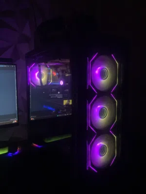 Pc مستعمل للبيع مواصفات في الوصف