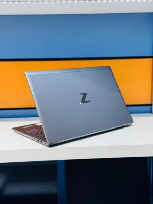 HP ZBOOK FIREFLY 15.6” i7 11th WD 4GB VGA