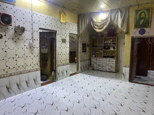 110 m2 3 Bedrooms Townhouse for Sale in Basra Maqal
