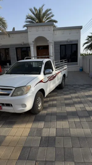 Used Toyota Hilux in Al Batinah