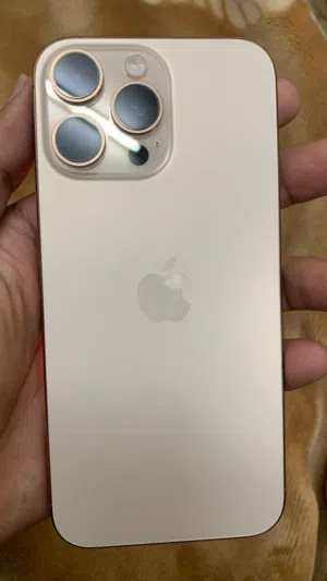 Iphone 16 pro max Desert Titanium