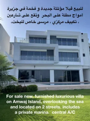 More than 6 bedrooms . More than 6 bathrooms . 800 m20