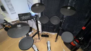 Yamaha DTX Electronic Drum Kit – Full Set with Stool & Drumsticks – Barely Used