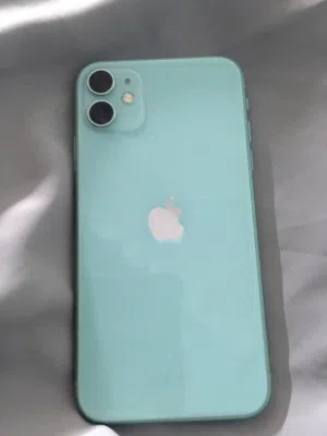 Apple iPhone 11 128 GB in Al Sharqiya