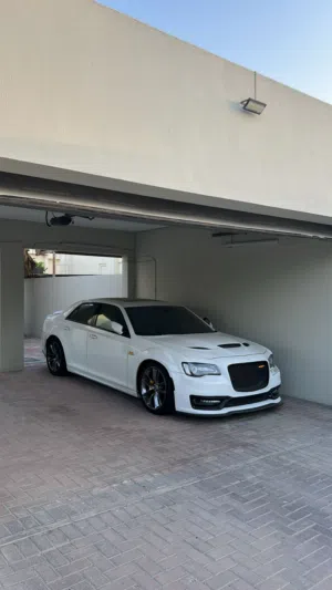 كرايسلر SRT 6.4 اصلي