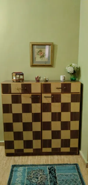 خزانة أحذية مستعمل للبيع