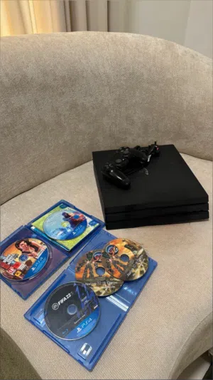 PlayStation 4 PlayStation for sale in Al Batinah