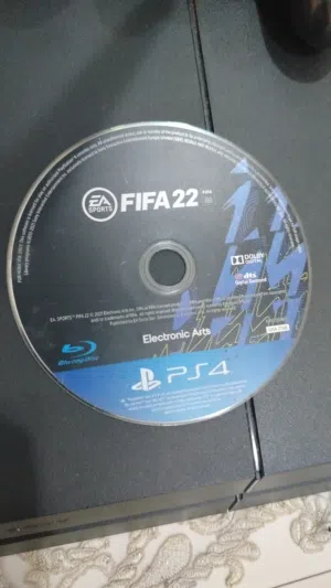 بلي4 للبيع