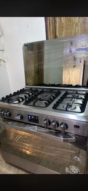 غاز إيطالي للبيع نضام مروحه شاشه كتروني ستنلس كامل شبه وكاله بزبط لا عريس
