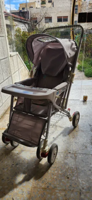 عربة اطفال جديدة امريكي