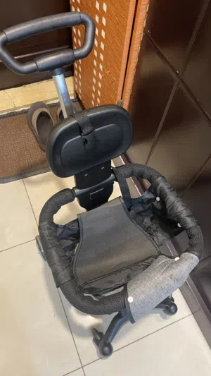 عربات الأطفال
