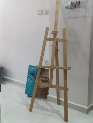 ستاند رسم استخدام بسيط