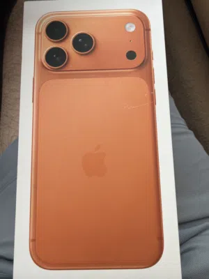 iPhone 17 pro max  cosmic orange 1TB