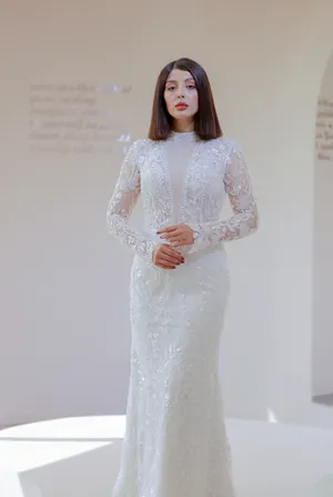 فساتين زفاف و سهرة جميع عمل  يدوية wedding dress /evening dress