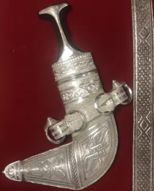 خنجر زراف افريقي مقاس 6