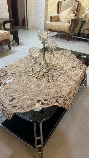 طاولة سكريت مع قطعتين طاولات صغيرة لون اسود