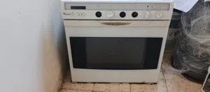فرن كهربائي (Freestanding Cooker) Whirlpool مستعمل بحالة جيدا