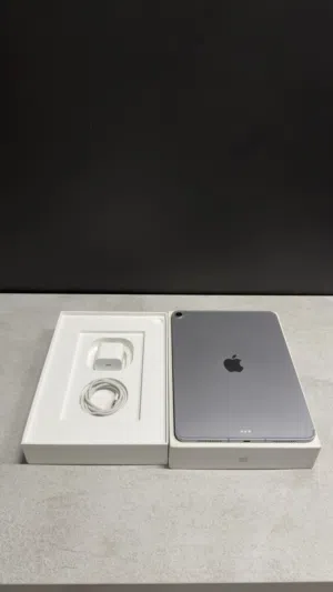 iPad Air 7 11” M3 WiFi + 5G نظيف