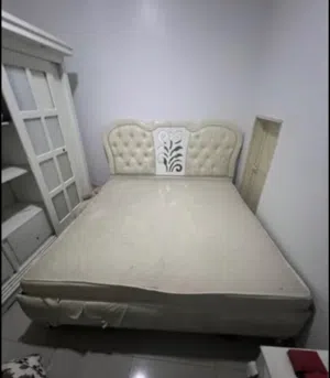 غرفه نوم للبيع