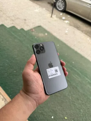 Apple iPhone 11 Pro 512 GB in Sana'a