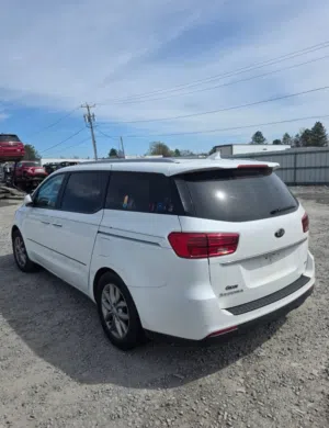 Kia Sedona Carnival 2020