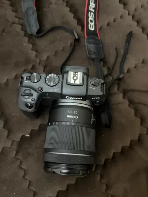 canon rp  very clean camera
