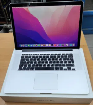 Windows Apple for sale in Hawally