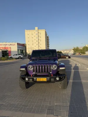 للبيع جيب رانجلر روبيكون 2023 - جير عادي (نادر) وممشى 25 ألف كم فقط!