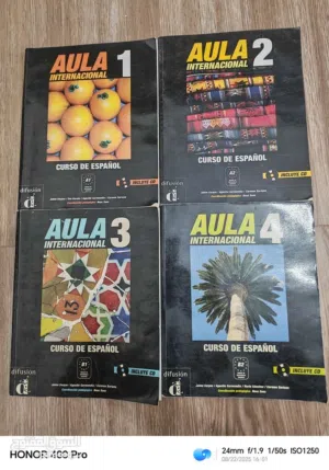 كتب تعليم لغة إسبانية