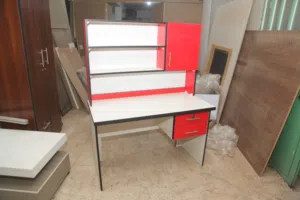 مكتب مع مكتبه موديل الرايق