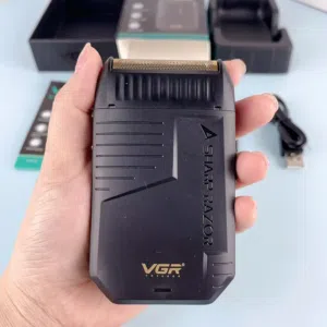 ماكينة حلاقة VGR V-375 قابلة لاعادة الشحن بمنفذ USB من اس كيه ديجيتال، وقت شحن 8 ساعات، وقت تشغيل 60