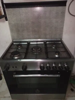 غاز 5عيون صناعه الماني قطع ايطالي