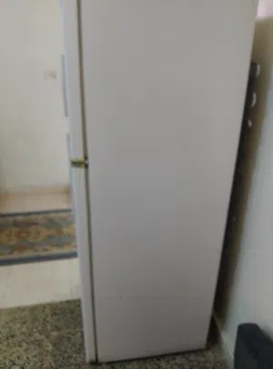 ثلاجة مستعملة للبيع