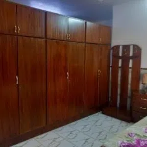 غرفة نوم 8 قطع صاج داخل خارج ظهر جرجوبه نظيفة جدآ ولا توجد أي اضرار للبيع