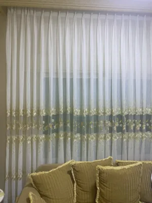 ستائر و برادي للبيع بسعر مغري جدا بحالة الوكالة عدد 2