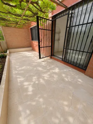 200 m2 3 Bedrooms Apartments for Rent in Amman Jubaiha