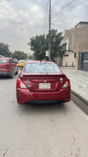 نيسان للبيع موديل 2019 وارد حادثها دعامية امامية وجامة امامية مكاني بغداد بسماية او شارع فلسطين