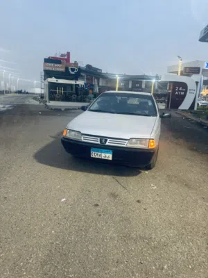 Used Peugeot 405 in Giza