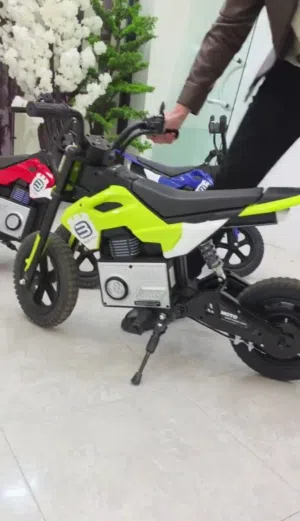 ماتور شيتح 24 فولت – الحجم الكبير يتحمّل وزن حتى 120 كيلو بطارية تدوم طويلاً