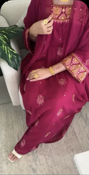 لبسه جديده طر من فور ستسيرررز