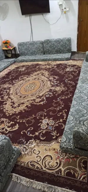 جلسة عربية شغل كويتي ثقيل نظيفة بيها سبع مدات