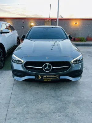 Mercedes C200 2021 Mild hybrid الشكل الجديد بحال الشركه