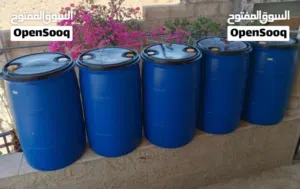 براميل بلاستيك نظاف جدا بحالة الوكاله للبيع