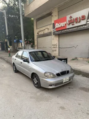 دايو لانوس 1999