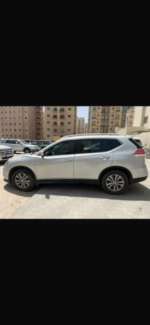 Nissan x trail 2015