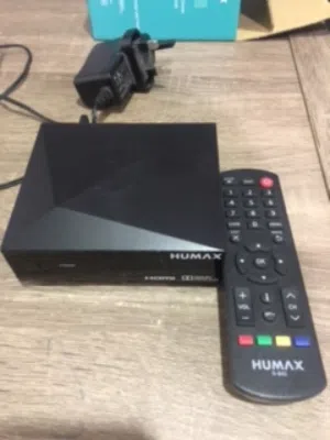 HUMAX F1 - DIGITIAL SATELLITE RECEIVER