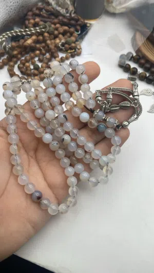 مسباح بحجر العقيق والكوارتز الطبيعية 100 ٪
