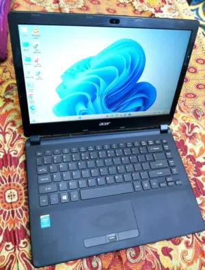 Acer TravelMate i5 slim 45bd